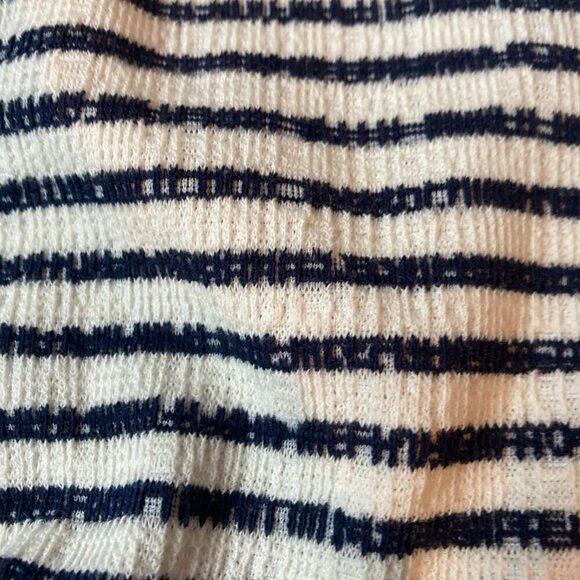 Cropped Tie-Hem Textured-Knit Sleeveless Top for Women - Picture 5 of 8